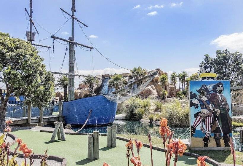 מוטל Amethyst Court Motor Lodge