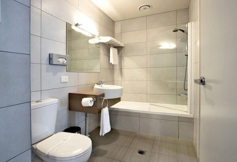 מוטל Amethyst Court Motor Lodge