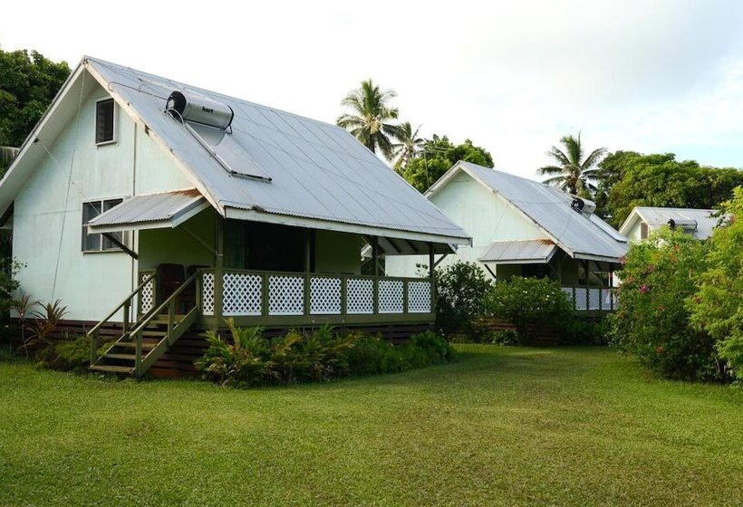 Мотель Gina's Garden Lodges