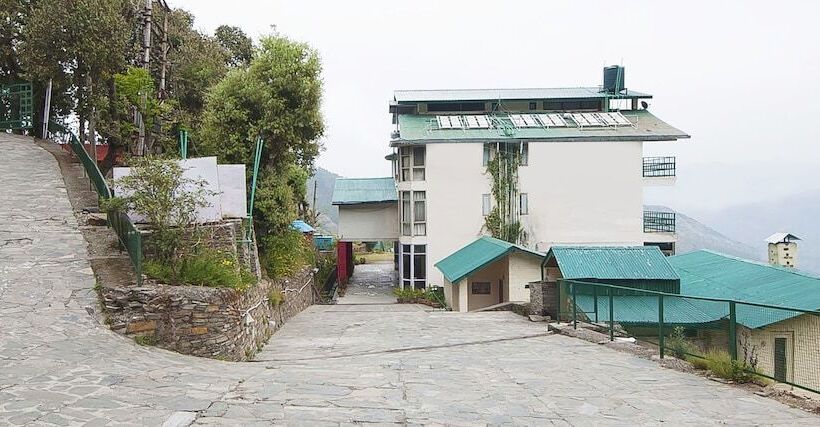 The Ayali Fernhill Resort, Chail