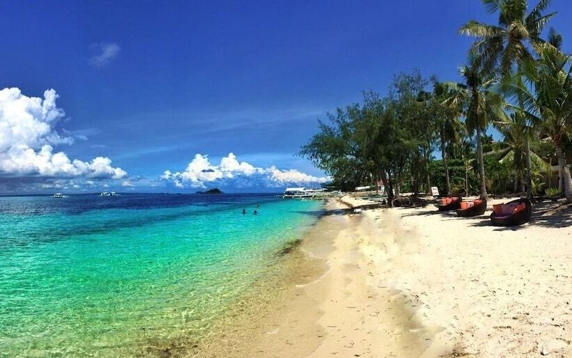 Ocean Vida Beach And Dive Resort