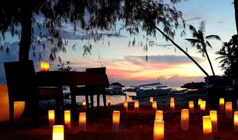 Ocean Vida Beach And Dive Resort