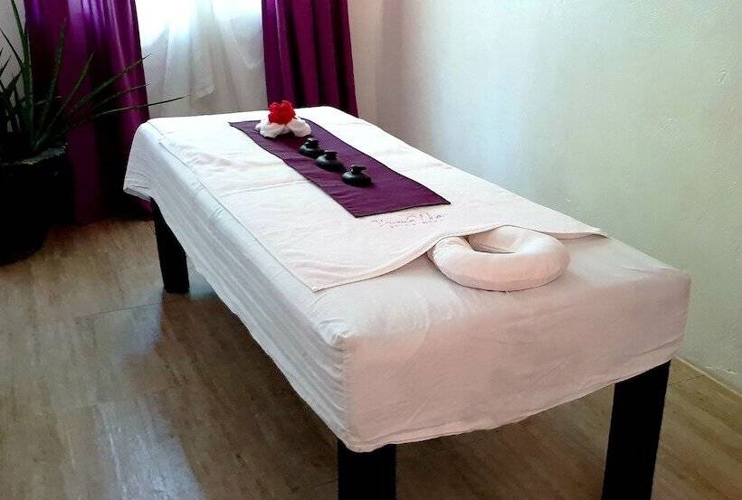 Ocean Vida Beach And Dive Resort