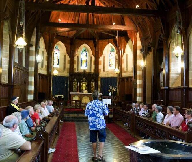 Paradise Hotel & Resort