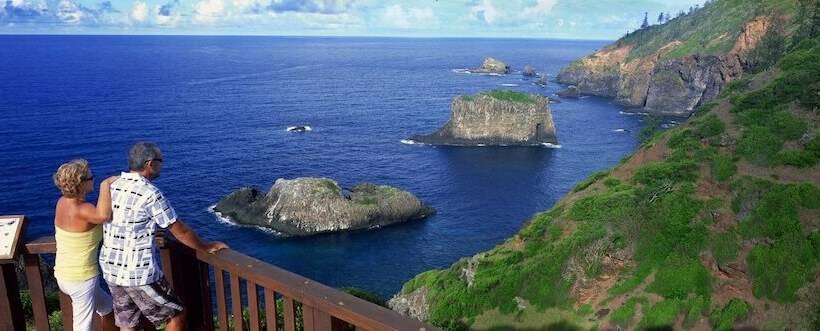 Paradise Hotel & Resort