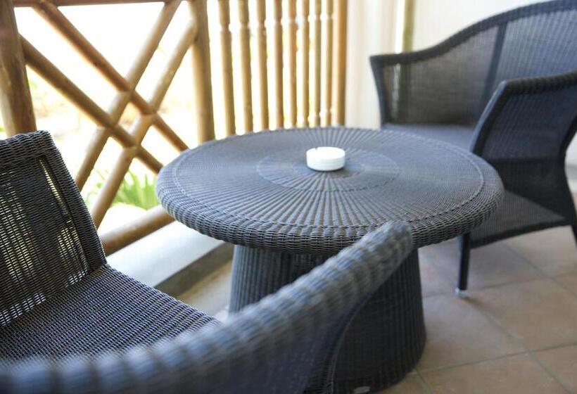 Pearle Beach Resort & Spa