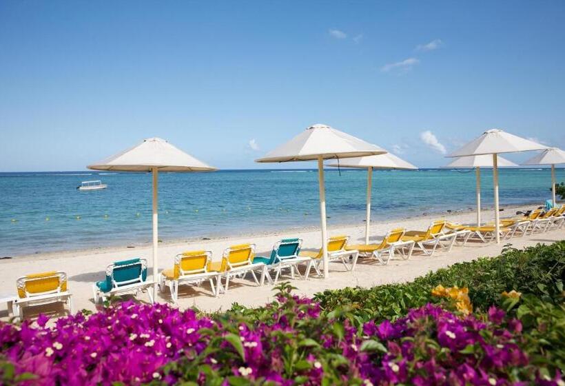 Pearle Beach Resort & Spa