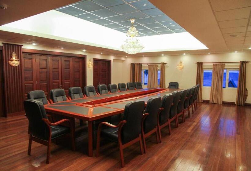 Pearle Beach Resort & Spa