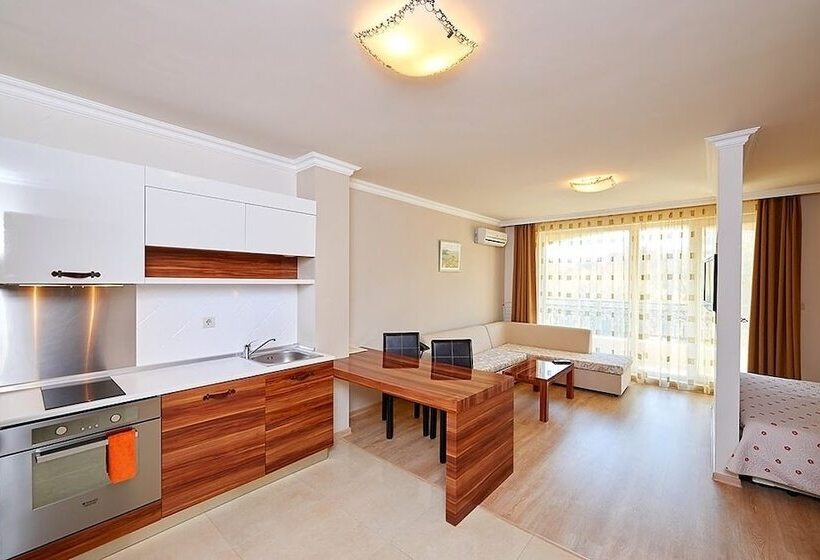 Penelopa Palace Apart Hotel & Spa