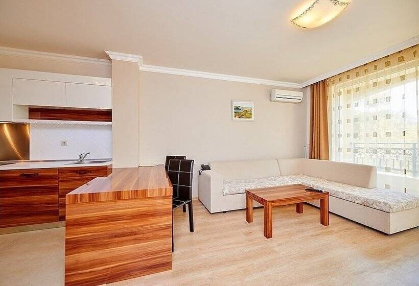 Penelopa Palace Apart Hotel & Spa