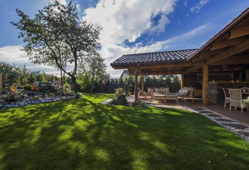 پانسیون Wellness Penzión Vila Mery