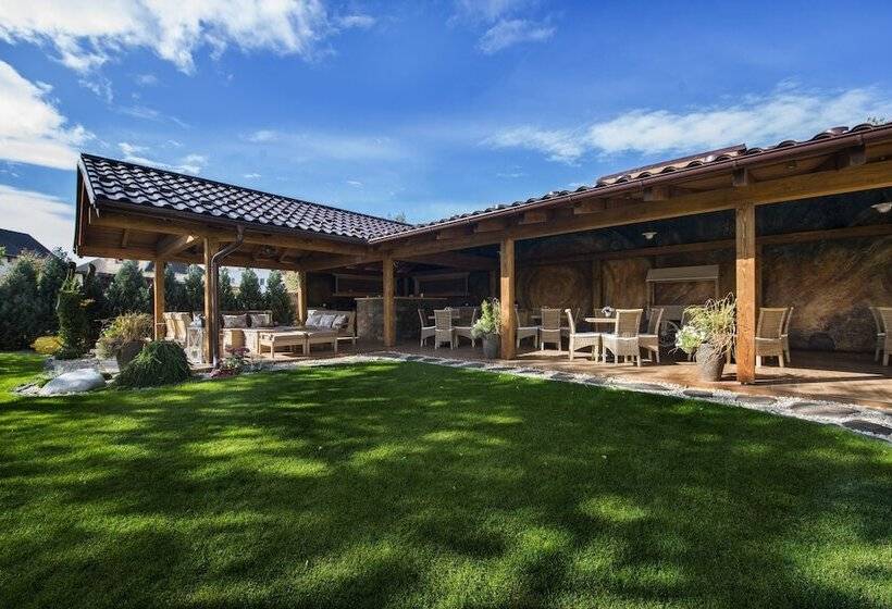 پانسیون Wellness Penzión Vila Mery