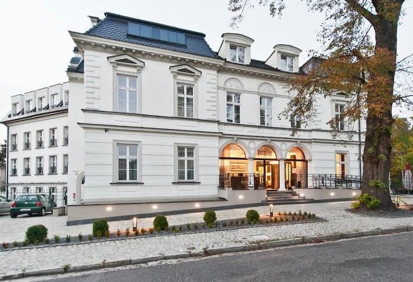 Red Baron Hotel & Restaurant