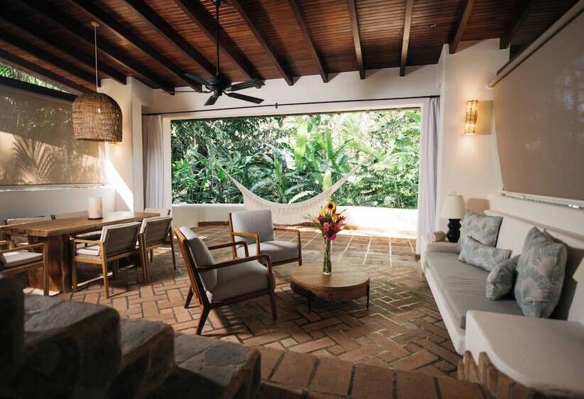 استراحتگاه Florblanca