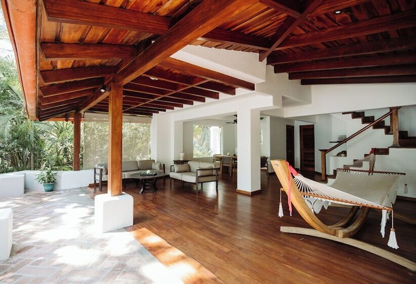 استراحتگاه Florblanca