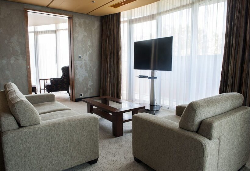 리조트 Four Points By Sheraton Kecskemét Hotel és Konferenciaközpont