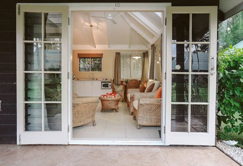 استراحتگاه Muri Beachcomber