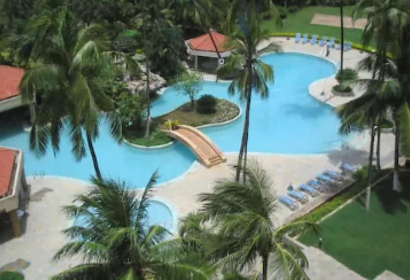 منتجع The Retreat Hotel & Convention Centre