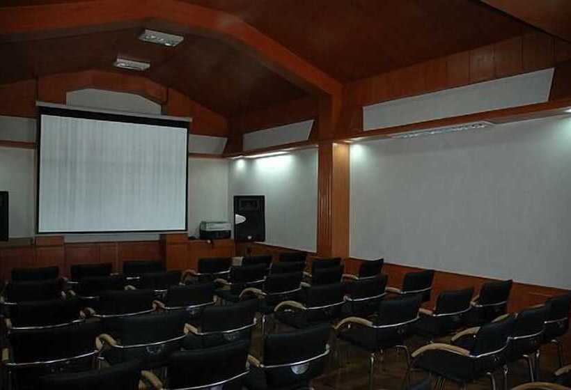 منتجع The Terraces