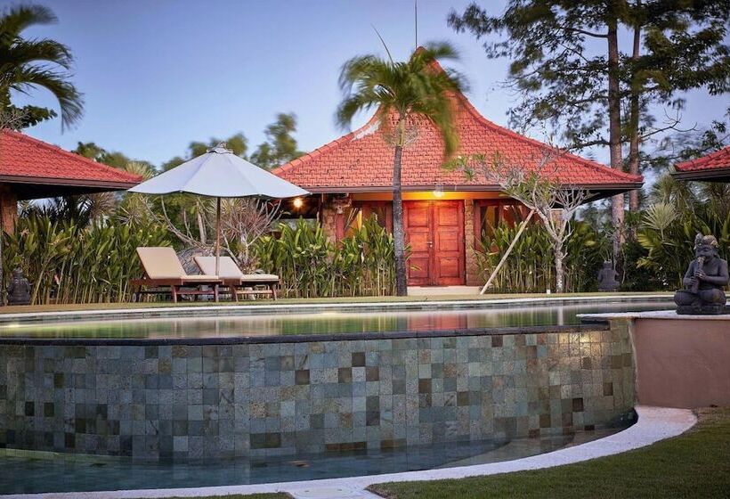 منتجع Three Monkeys Villas