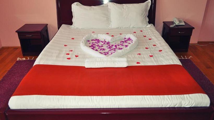 هتل Satelit Kumanovo