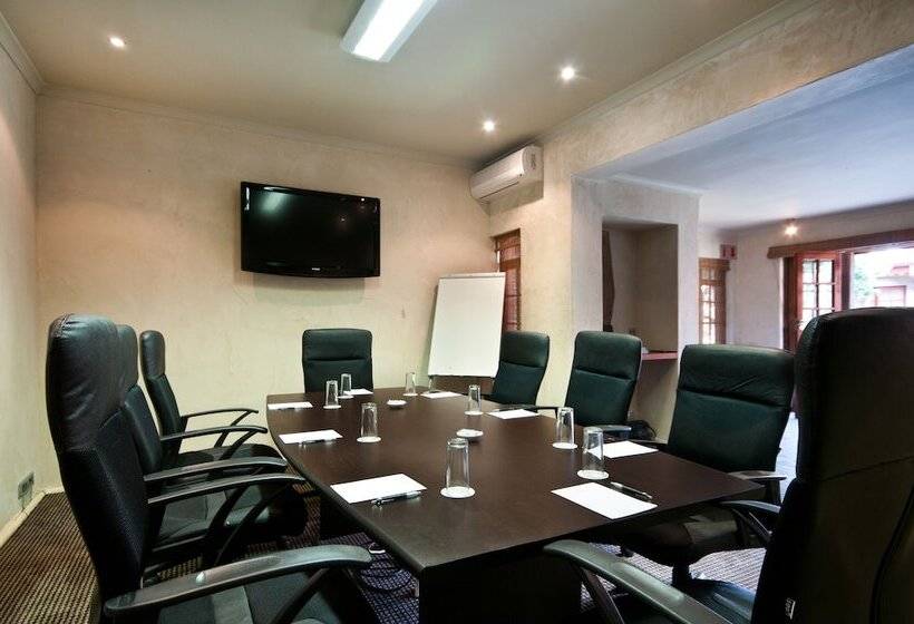 Singa Lodge   Lion Roars Hotels & Lodges