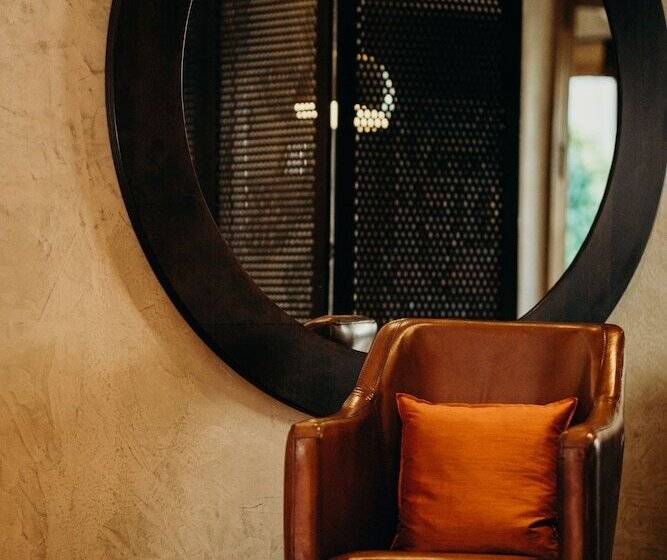 Singa Lodge   Lion Roars Hotels & Lodges