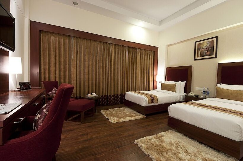 The Golden Palms Hotel And Spa