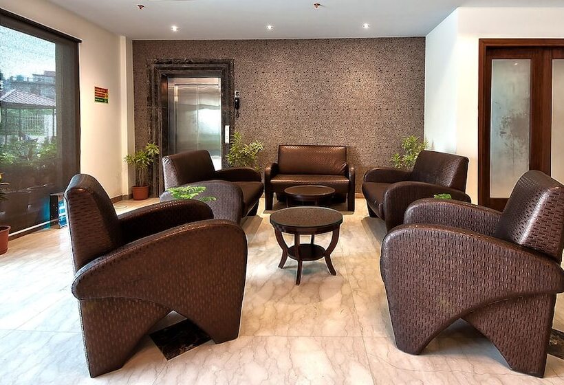 The Golden Palms Hotel And Spa