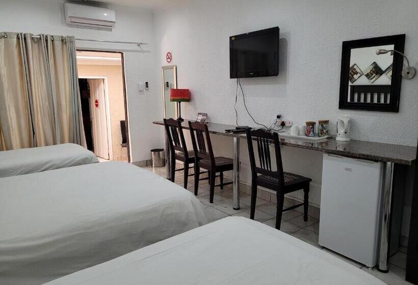 196 On Victoria Bed & Breakfast