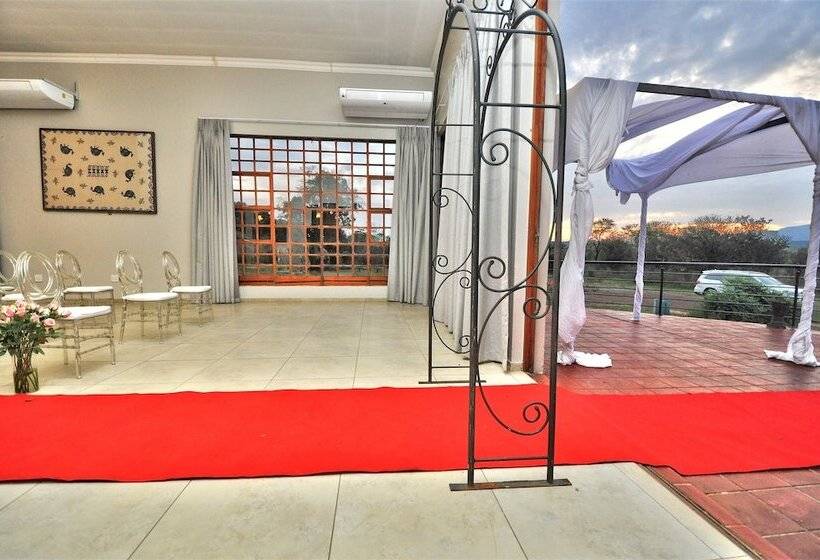 ホテル Hibon Lodge