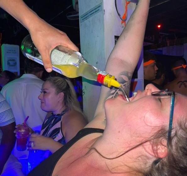 Blanco Beach Bar Hostel