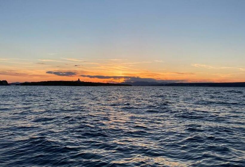 مبيت وإفطار Iaia Carmen