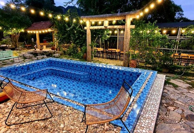 Ha Giang Loop Hostel & Tours