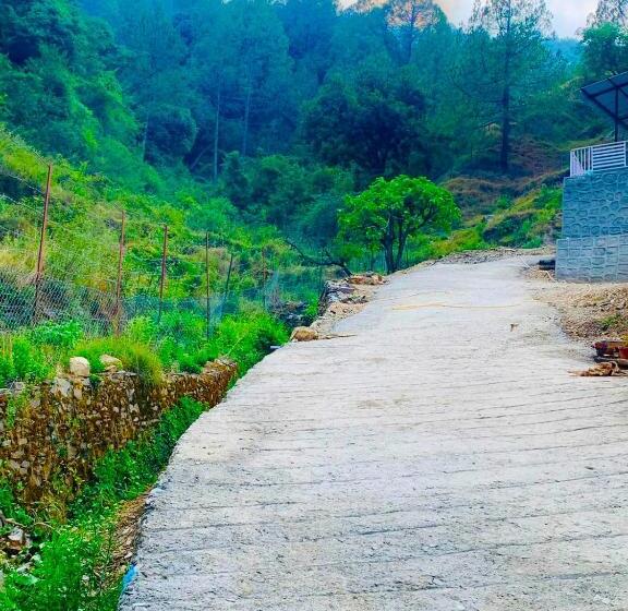 호텔 Mrig Valley Resort, Homestay & Banquet