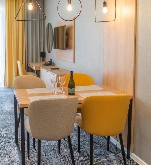 Lux Apartmán V Hoteli Akvamarín Bešenová