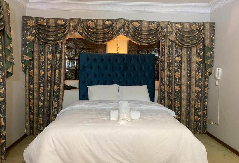 펜션 Chic Guest House & Solar System Free From Load Shedding