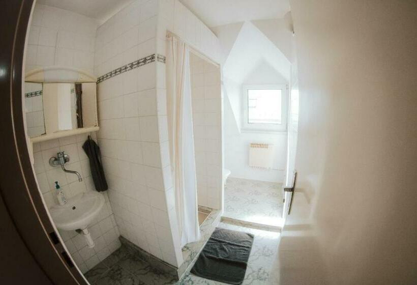 膳宿费 Penzión Kubo