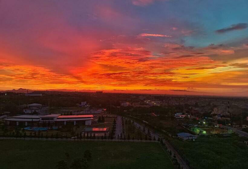Trio S Tagaytay Staycation Belldanndy Sunset View With Balcony