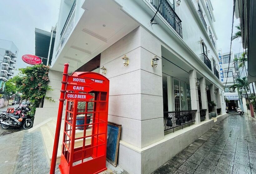 Amy Hotel And Apartment Hue