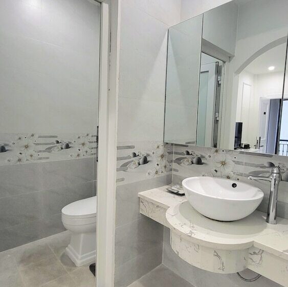 Amy Hotel And Apartment Hue