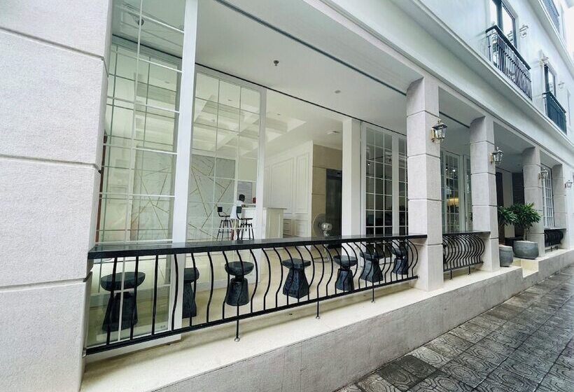 Amy Hotel And Apartment Hue