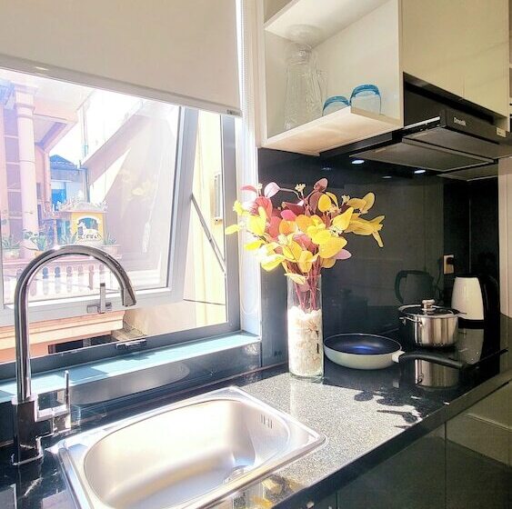 Amy Hotel And Apartment Hue