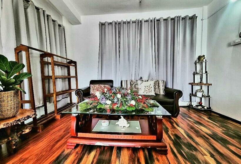 مبيت وإفطار Medom S Bnb