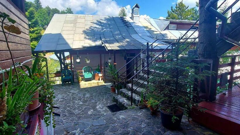 בית מלון כפרי Casa Cristina_ Cabana