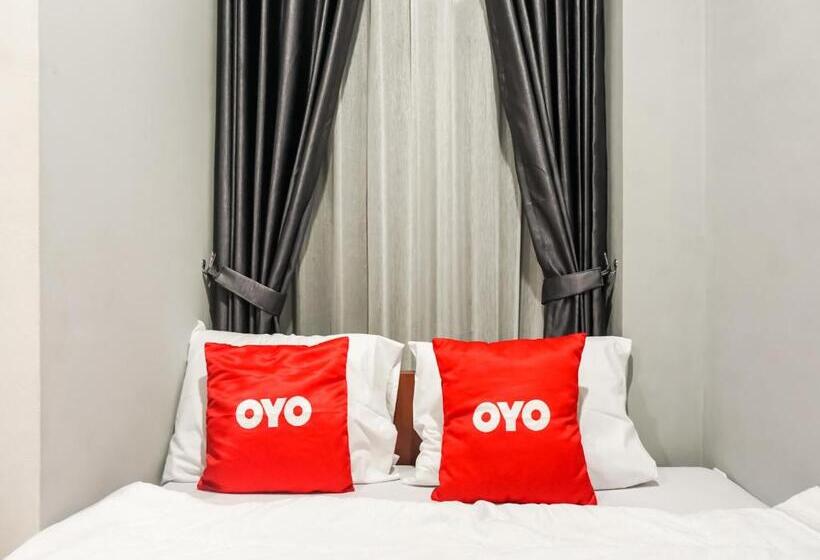 Отель Collection O 91226 M Kostel Syariah