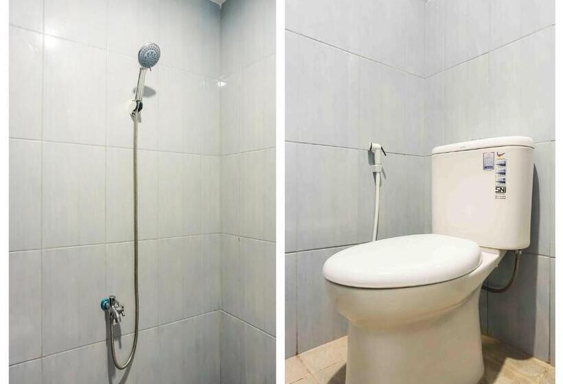 Отель Collection O 91226 M Kostel Syariah