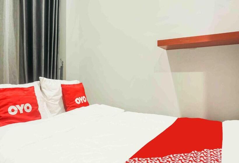 Отель Collection O 91226 M Kostel Syariah