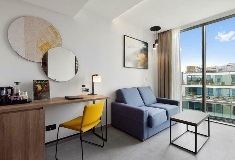 Hotel Riu Plaza London Victoria