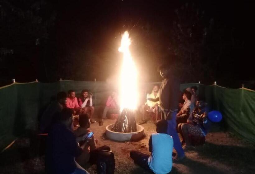 호텔 Royal Black Pepper Cottage